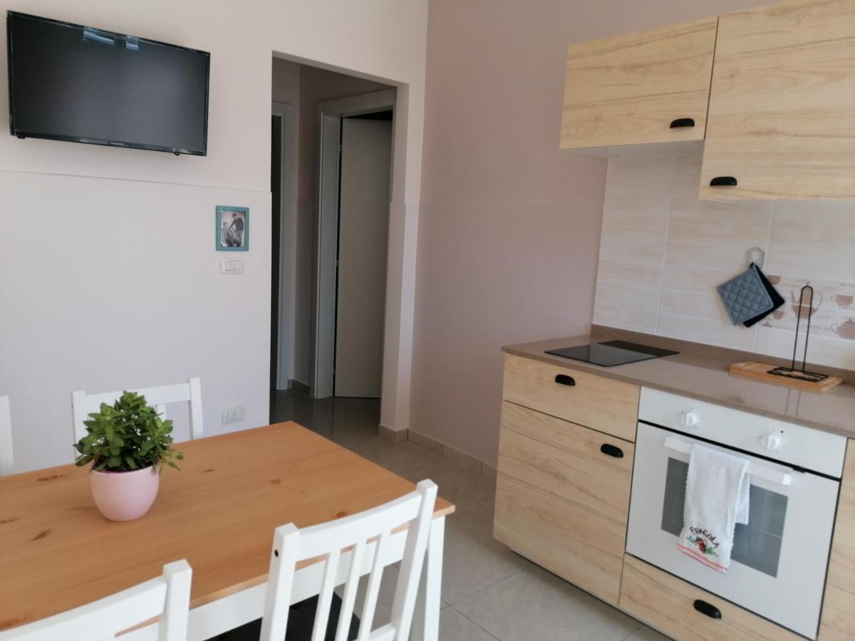 Nonno Rocco Appartement Castro  Buitenkant foto